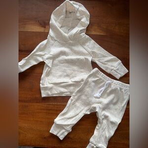 Little One Shop Tan sweatsuit 3m
